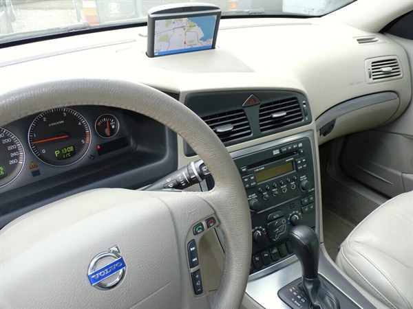 v70.jpg